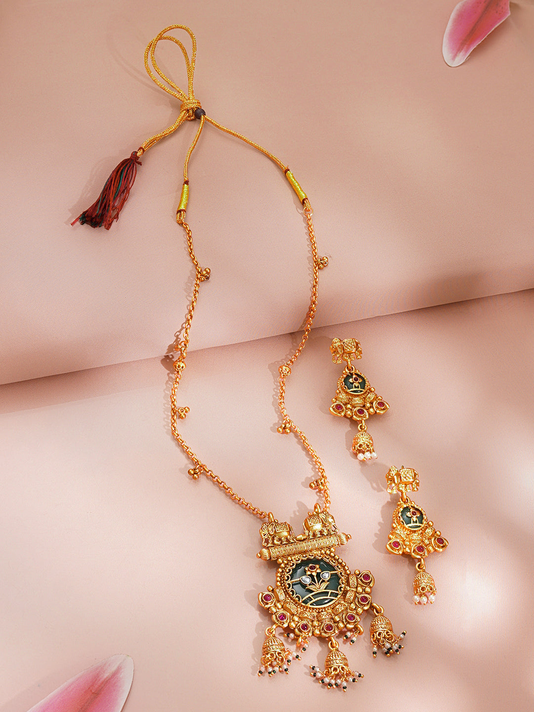 Gold Plated Elephant Motif Kundan Pendant Set