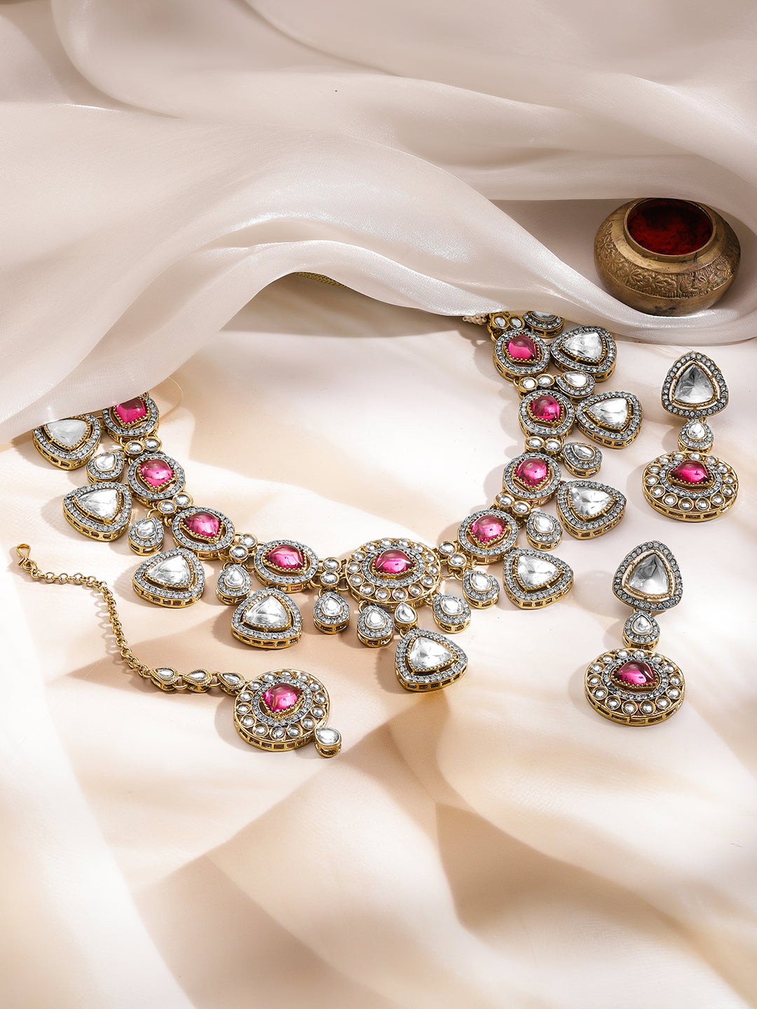 Luxury Magenta Kundan Bridal Necklace Set