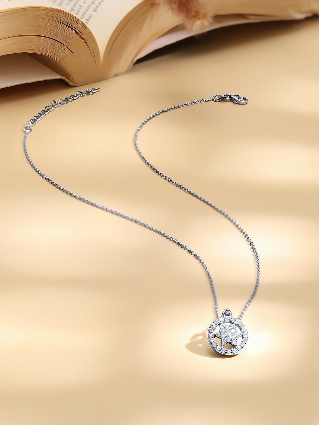 925 Fine Silver Rhodium Plated Round Floral Necklace
