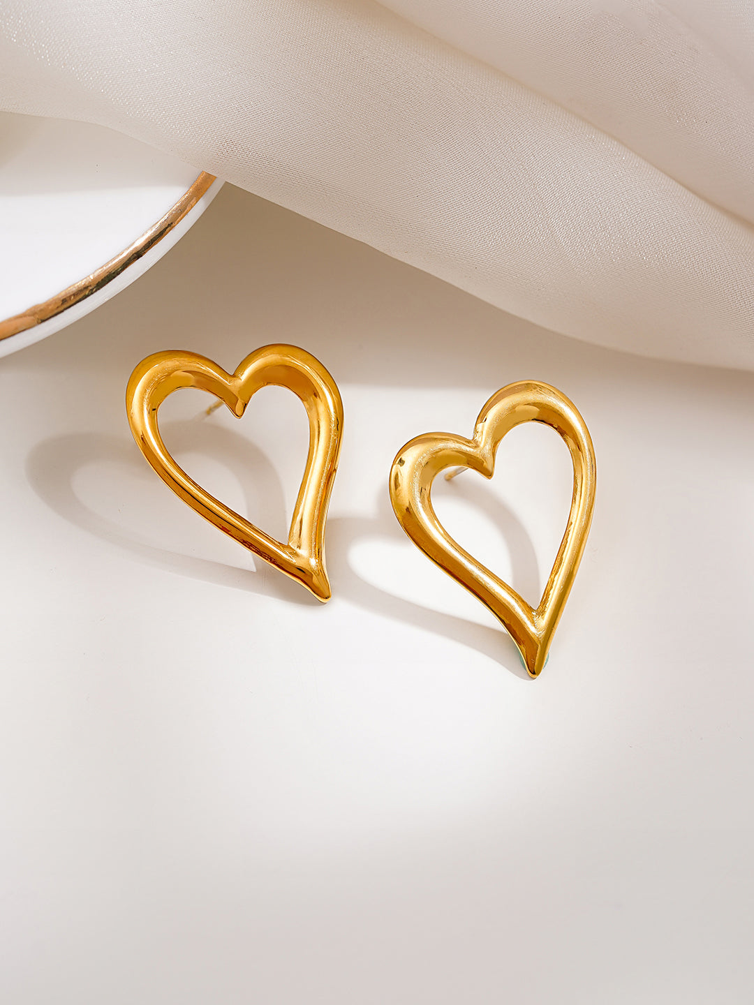 Demi Fine 18K Gold Plated Stainless steel Heart Outline Statement Studs