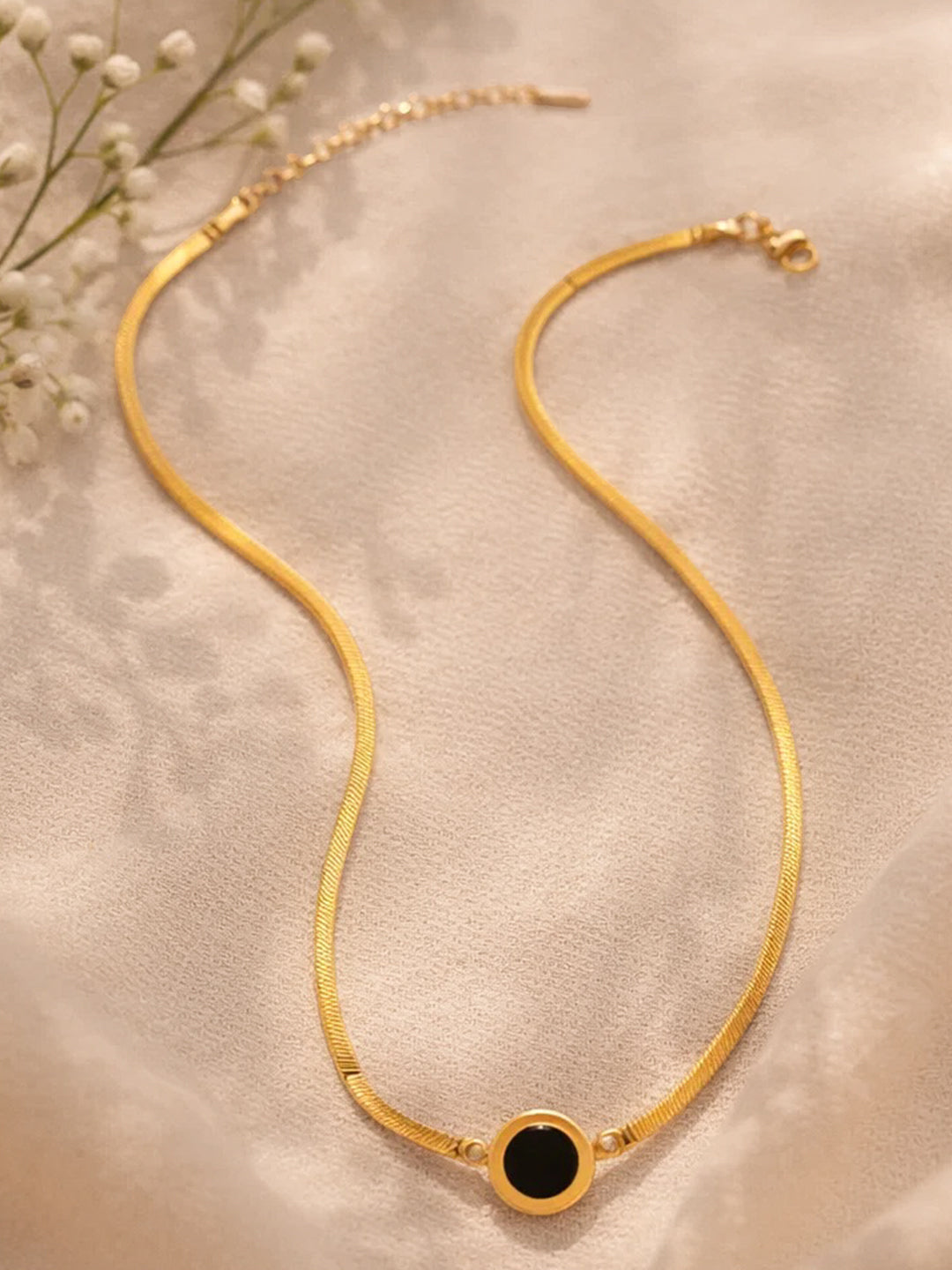 Demi Fine 18K Gold Plated Stainless steel Black Round Pendant Chain Necklace