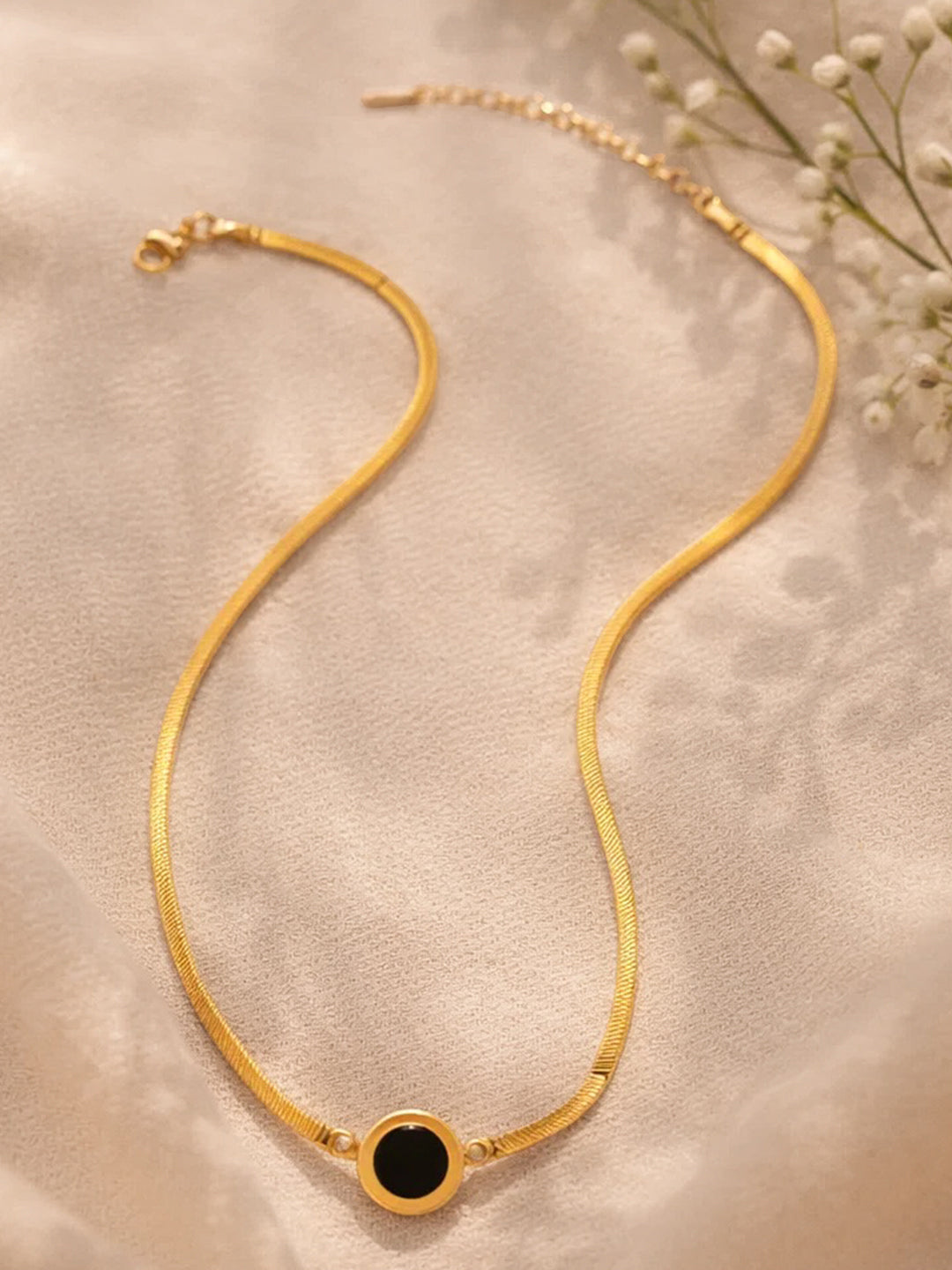 Demi Fine 18K Gold Plated Stainless steel Black Round Pendant Chain Necklace