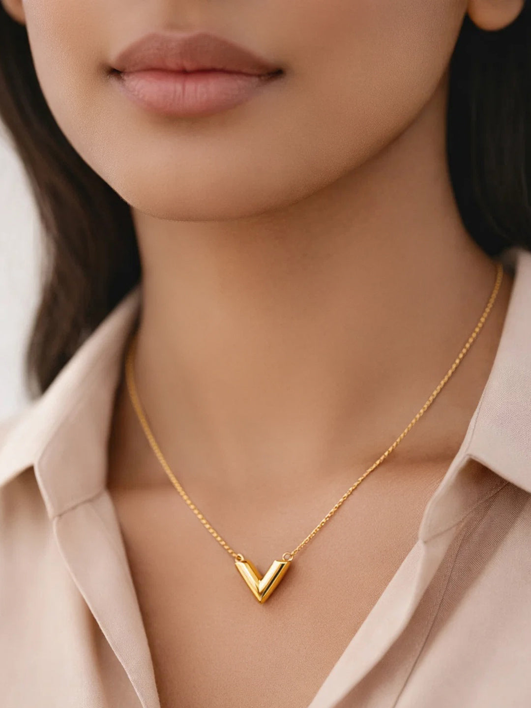 Demi Fine 18K Gold Plated Stainless steel Chevron V Shape Pendant Chain