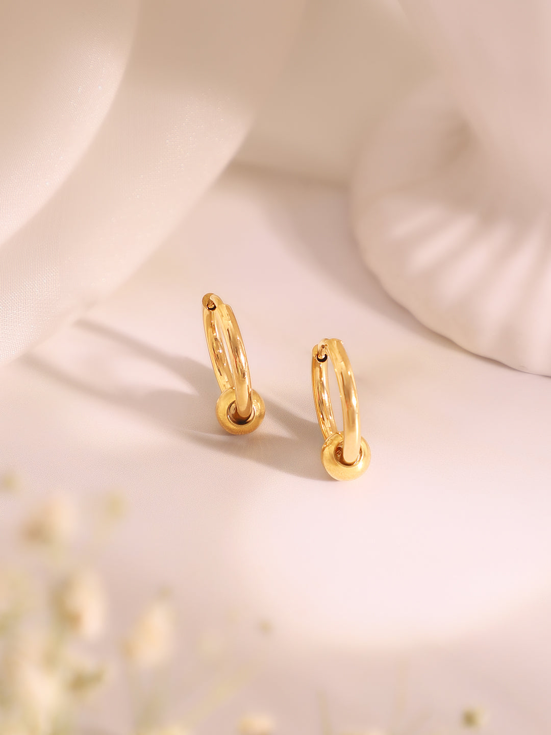 Demi Fine 18k Gold Plated Stainless Steel Ball Pendant Set
