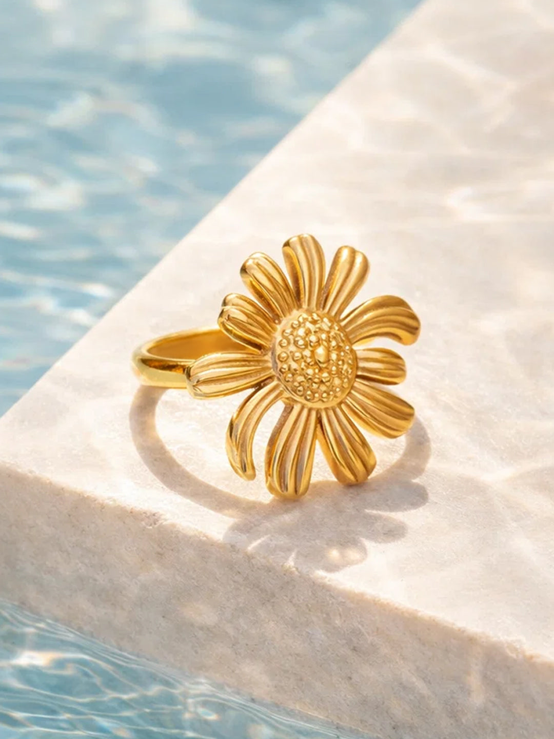 Demi Fine 18K Gold Plated Stainless steel Floral Ring