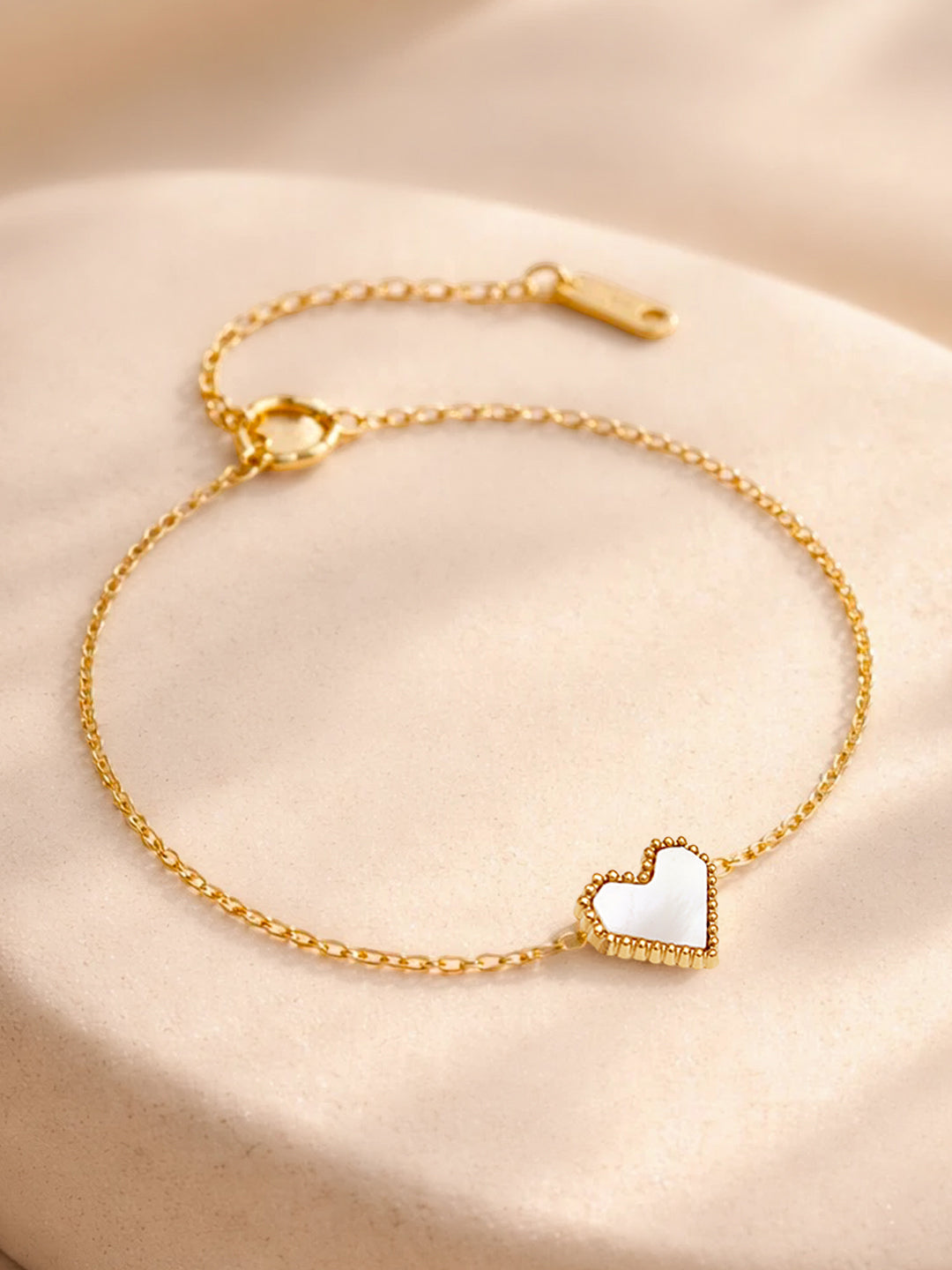 Demi Fine 18K Gold Plated Stainless steel Minimal Heart Chain Bracelet