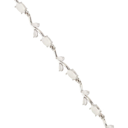 Sparkling Essentials Frost Vine Tulip Bracelet