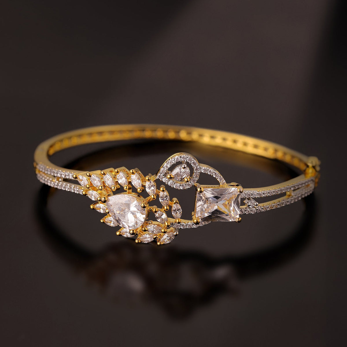 Gold Elegance Celeste Leaf Cz Bracelet