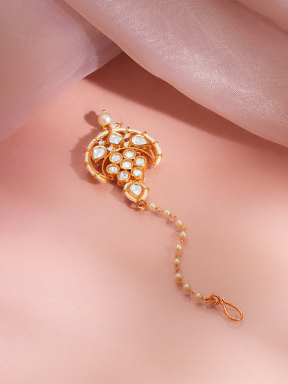 Ethereal Kundan Pearl Crescent Maangtikka