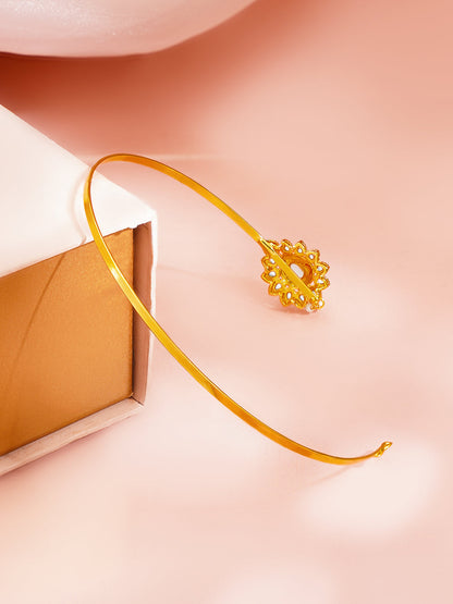 Gold Plated Pearl Floral Maang Tikka