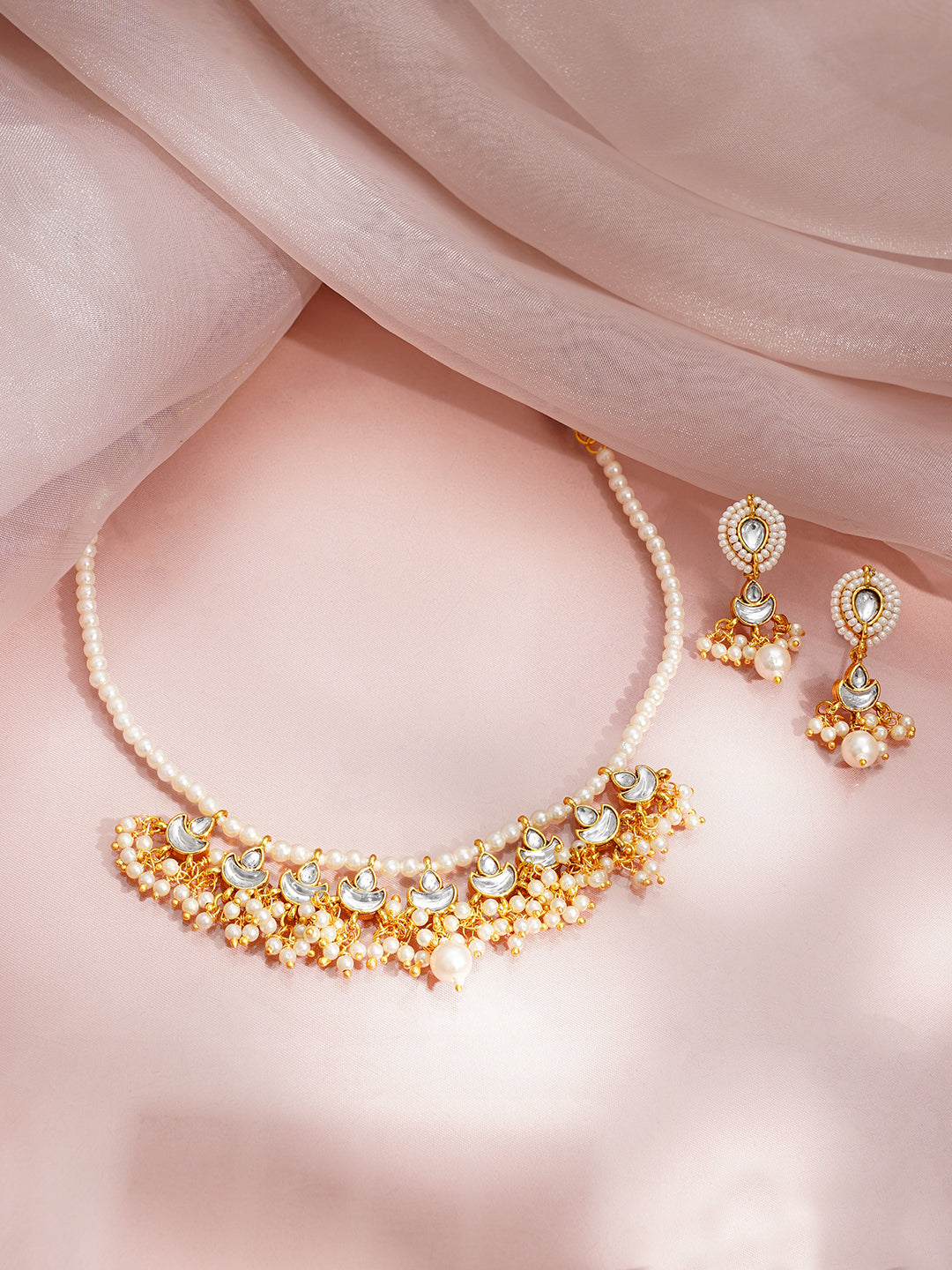 Pearl Glow Kundan Festive Choker Set