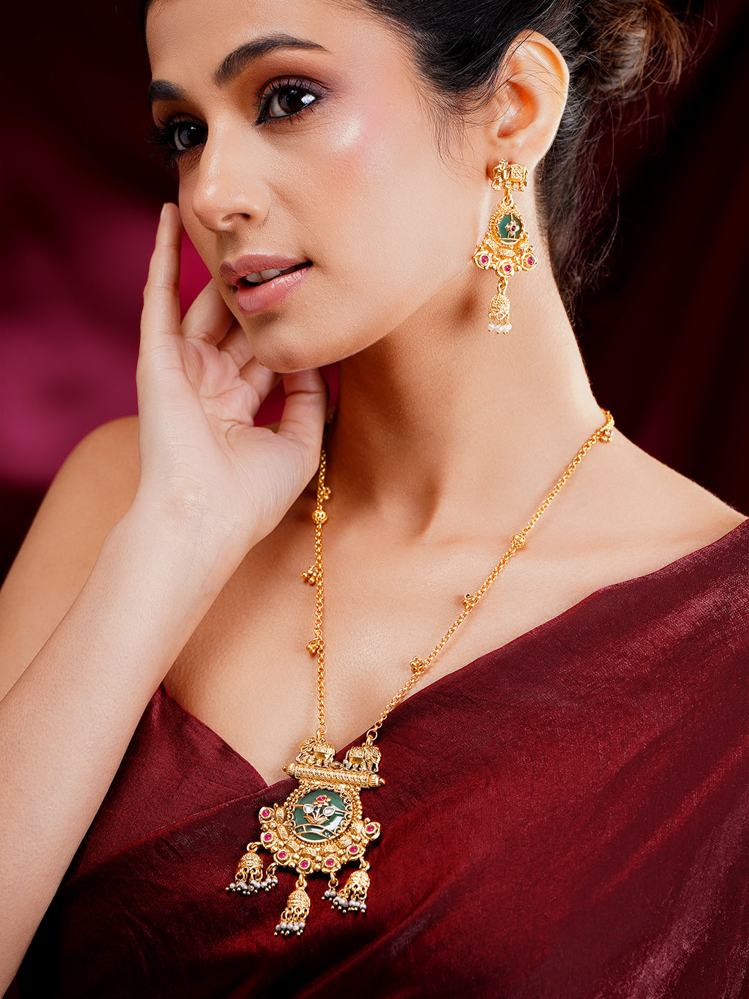 Gold Plated Elephant Motif Kundan Pendant Set