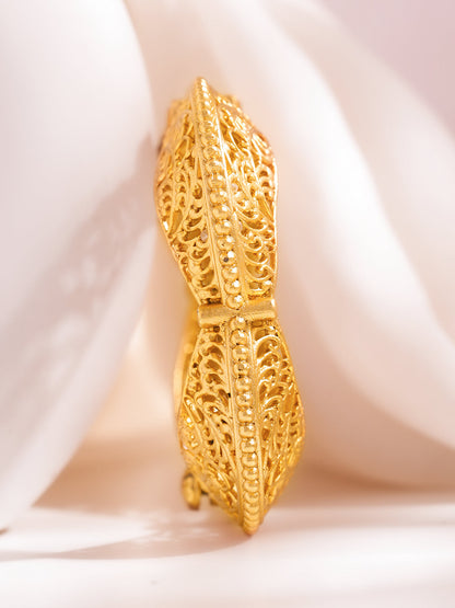 Golden Lacework Openable Bracelet
