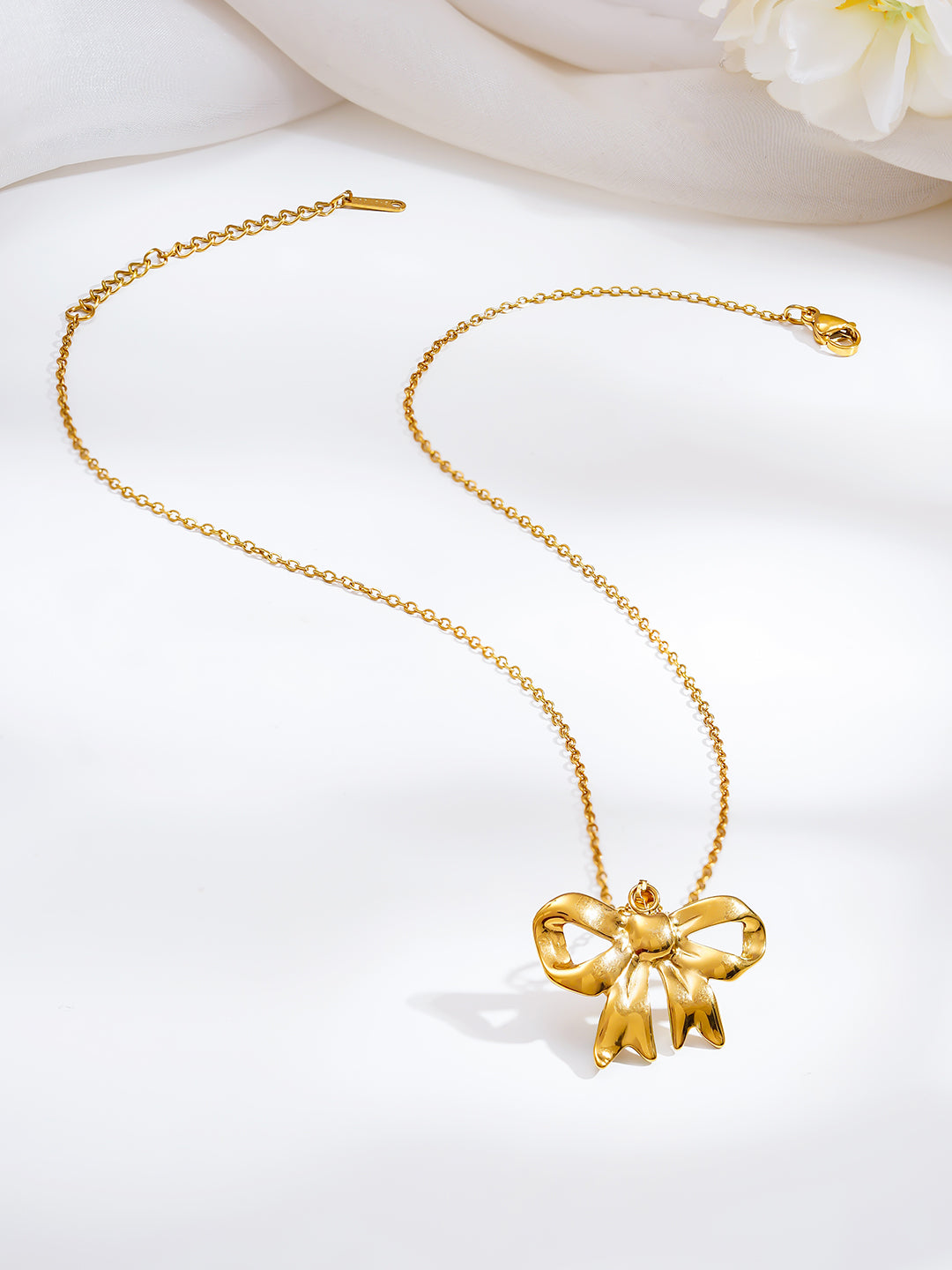 Demi Fine 18K Gold Plated Stainless steel Sweet Little Moment Bow Necklace