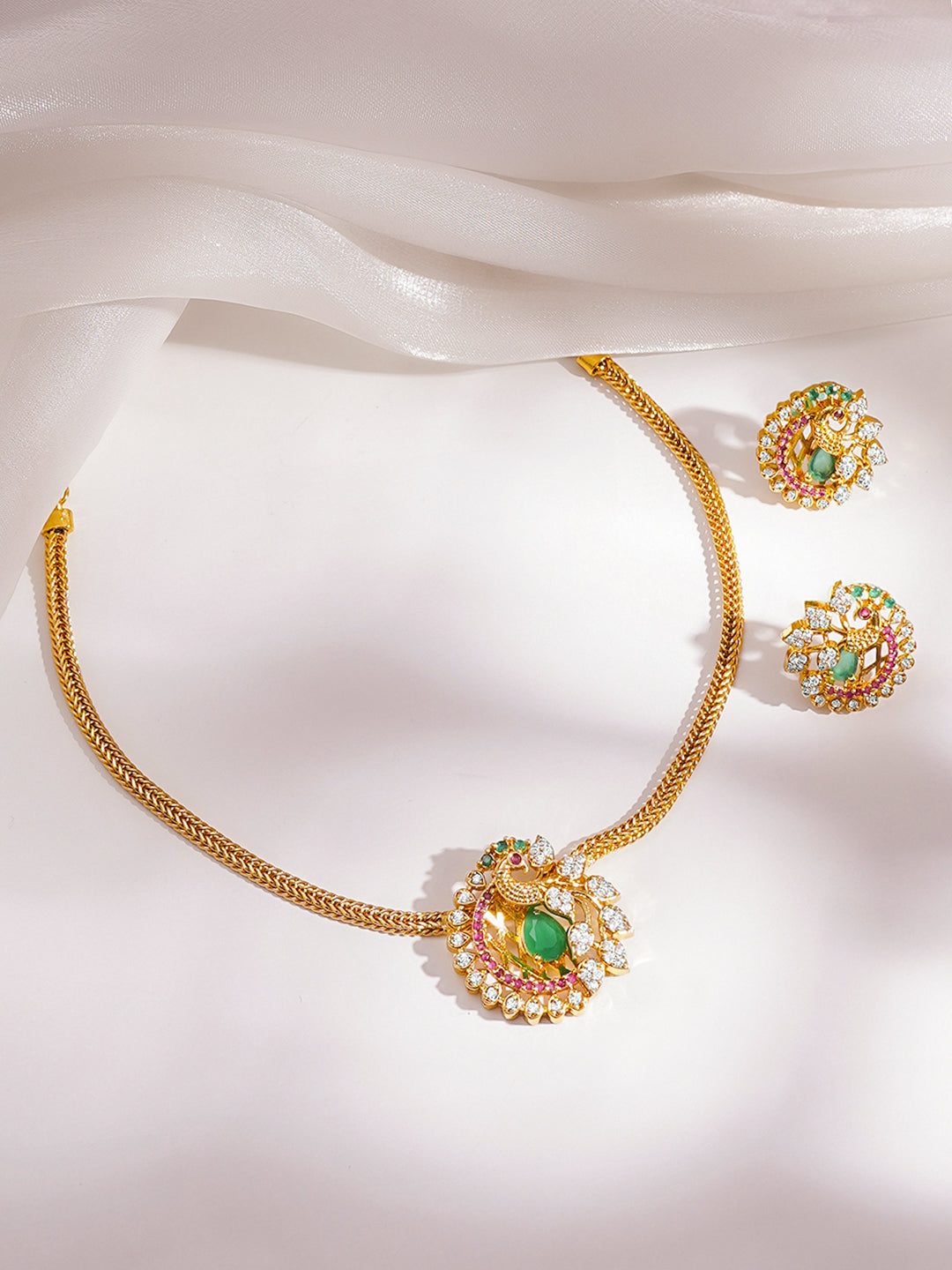 Peacock Emerald Festive Glow Necklace