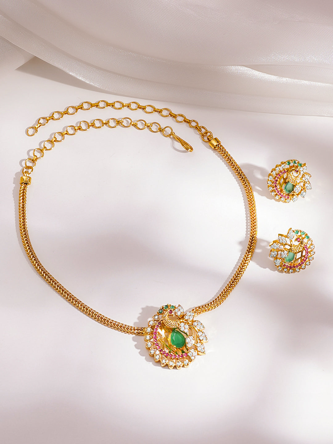 Peacock Emerald Festive Glow Necklace