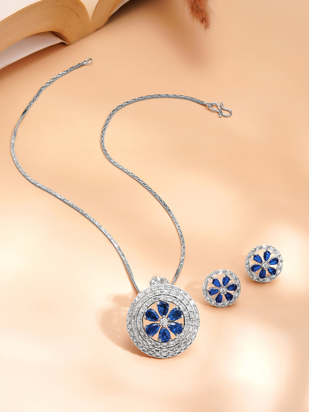 Midnight Bloom Sparkle Pendant Set