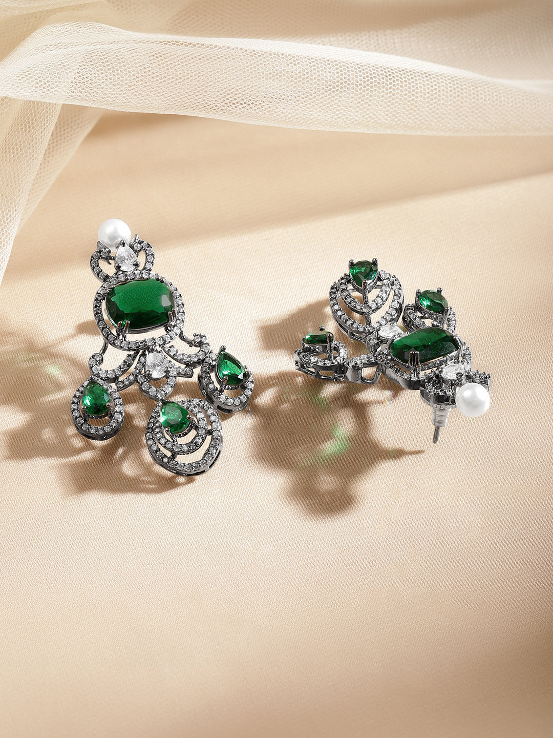 Regal Emerald Cascade Statement Drop Earrings