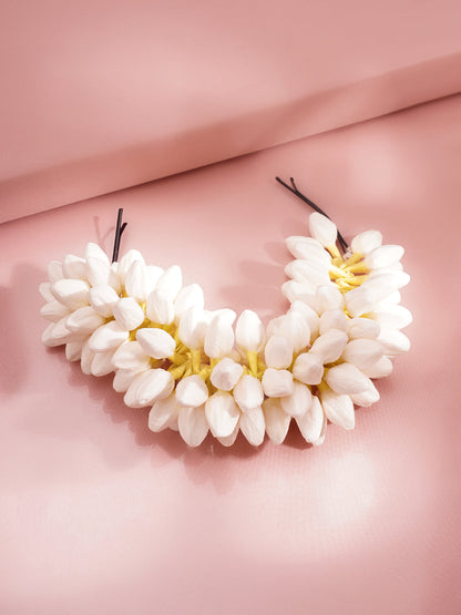 Fresh Bloom Bridal Bun Accessory