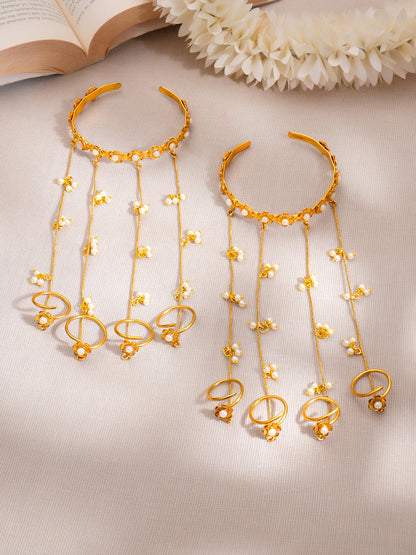 Golden Bloom Pearl Kashmiri Haathphool Bracelet