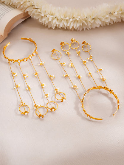 Golden Bloom Pearl Kashmiri Haathphool Bracelet