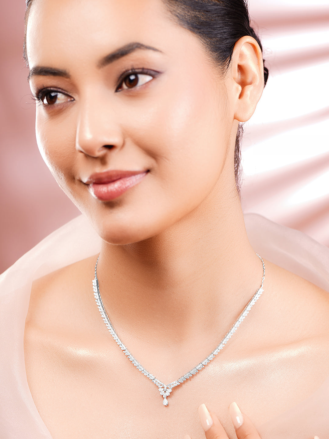925 Fine Silver Rhodium Plated American Diamon Zirconia Necklace