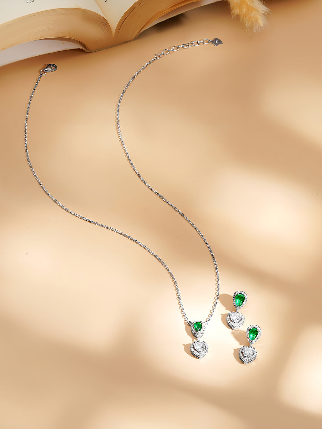 925 Fine Silver Rhodium Plated Heart Drop Emerald Necklace Set