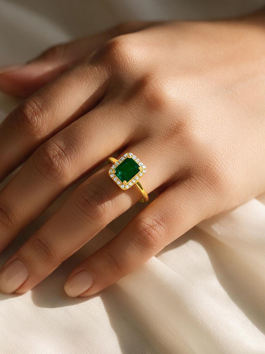 925 Fine Silver Gold Plated Green Emerald Cut Crystal Halo Ring