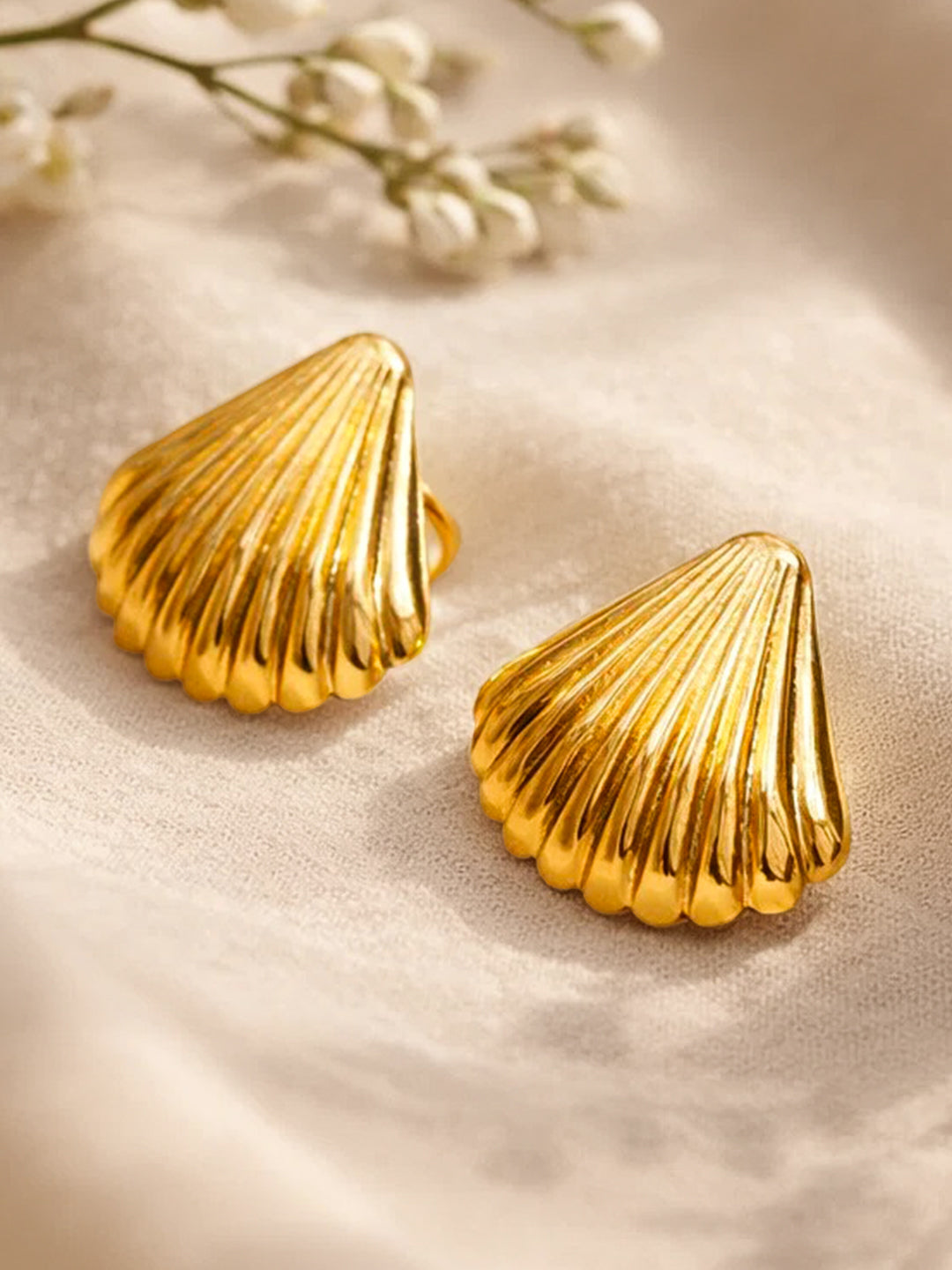 Demi Fine 18K Gold Plated Stainless steel Textured Shell Stud Earrings