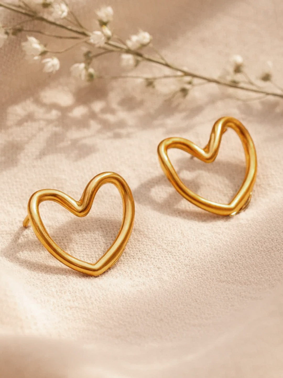 Demi Fine 18K Gold Plated Stainless steel Halo Heart Stud Earrings