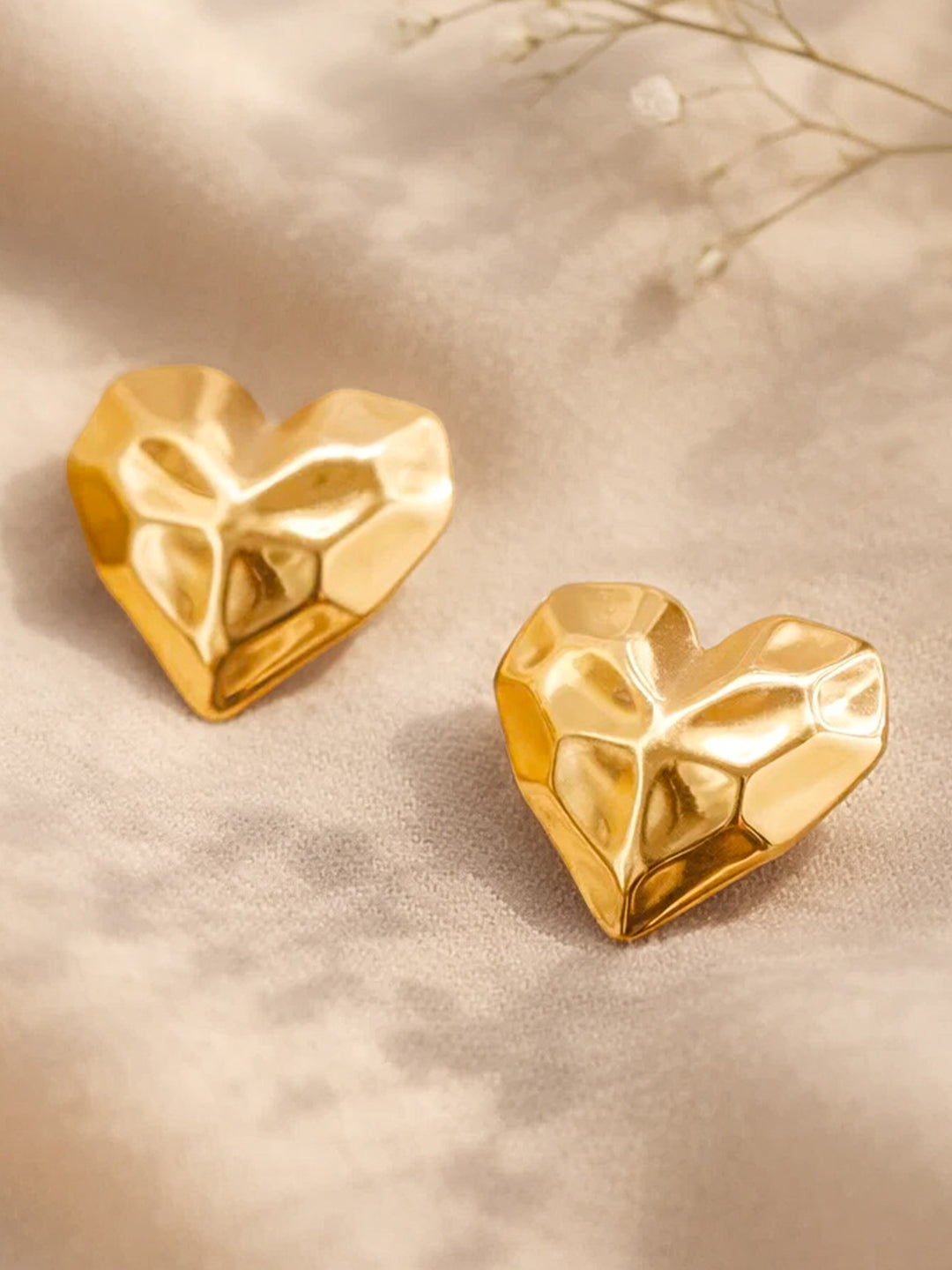 Demi Fine 18K Gold Plated Stainless steel Textured Heart Stud Earrings