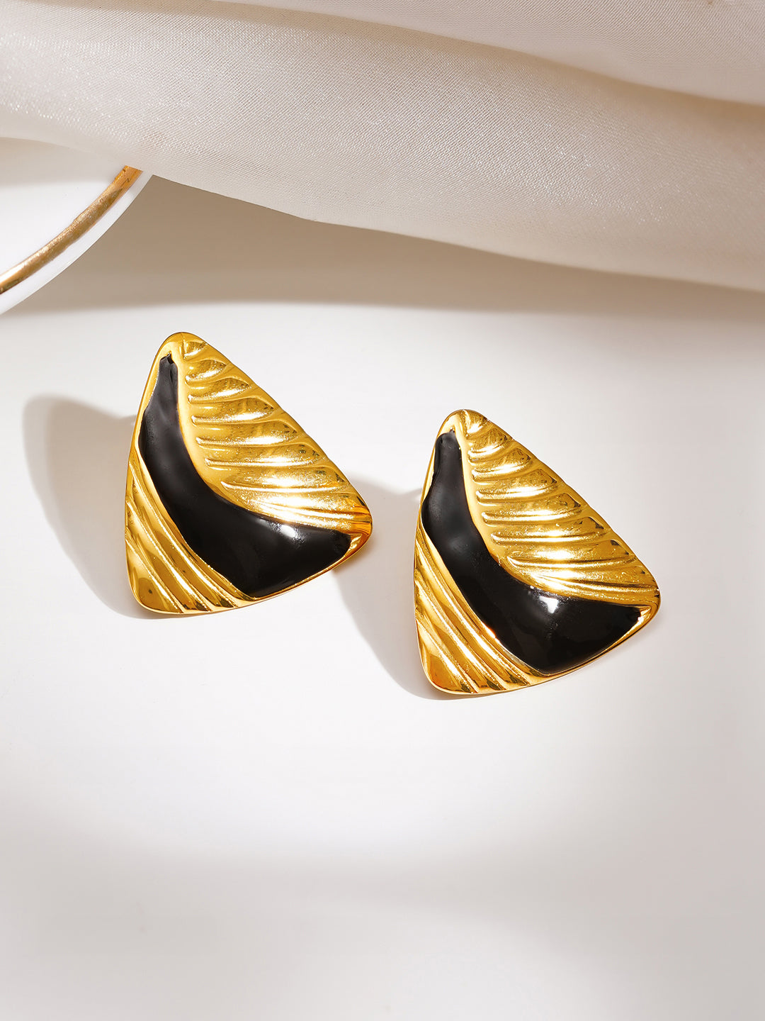 Demi Fine 18K Gold Plated Stainless steel Black &amp; Gold Sculpted Studs Earrings