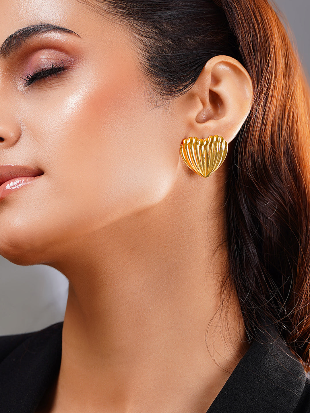 Demi Fine 18K Gold Plated Stainless steel Heart Shell Stud Earrings