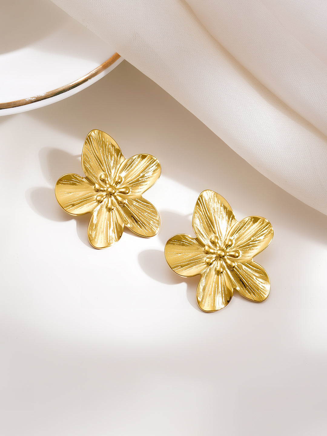 Demi Fine 18K Gold Plated Stainless steel Fresh Bloom Statement Stud Earrings