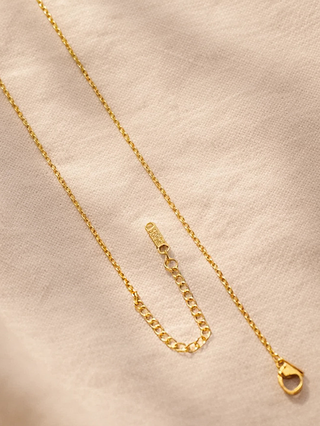 Demi Fine 18K Gold Plated Stainless steel Chain Round Crystal Pendant Necklace