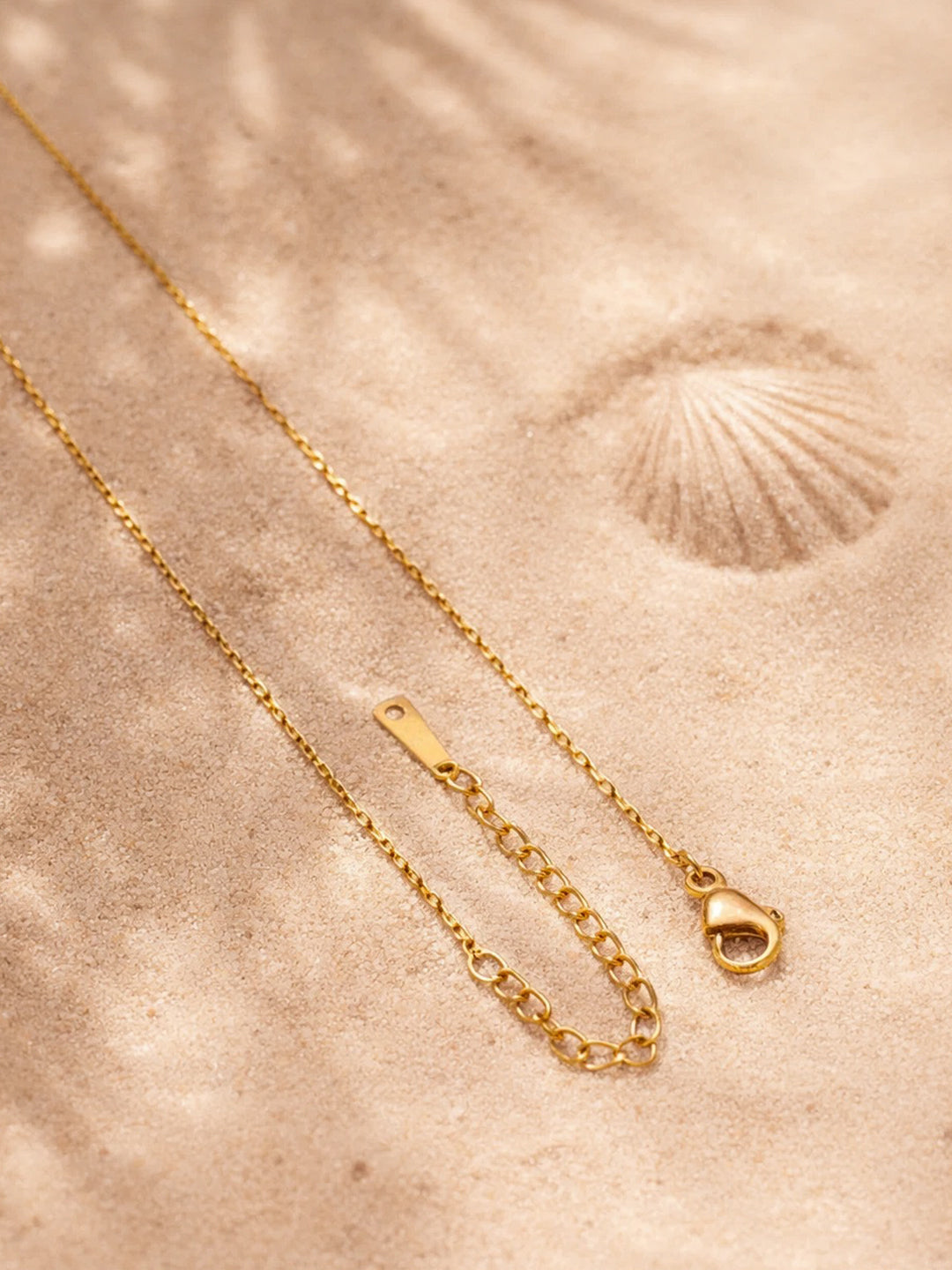 Demi Fine 18K Gold Plated Stainless steel Chevron V Shape Pendant Chain