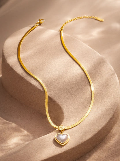 Demi Fine 18K Gold Plated Stainless steel Glossy Pearl Heart Pendent Necklace