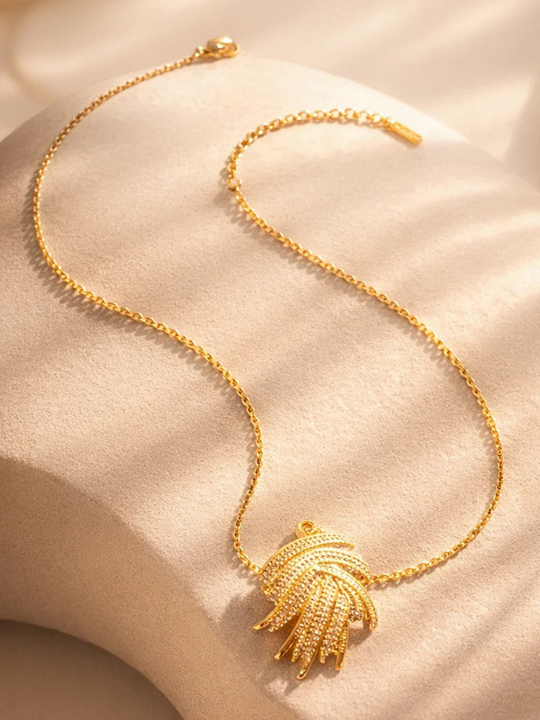 Demi Fine 18K Gold Plated Stainless steel Wave Curve Design Pendant Necklace