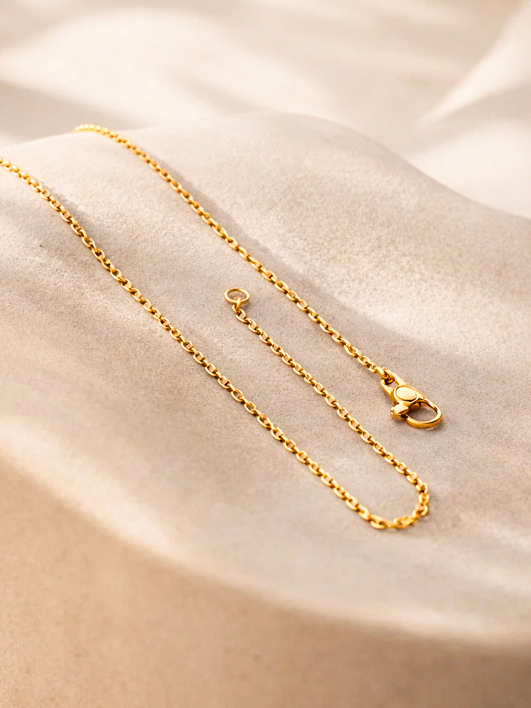 Demi Fine 18K Gold Plated Stainless steel Classic Disc M Pendant Necklace