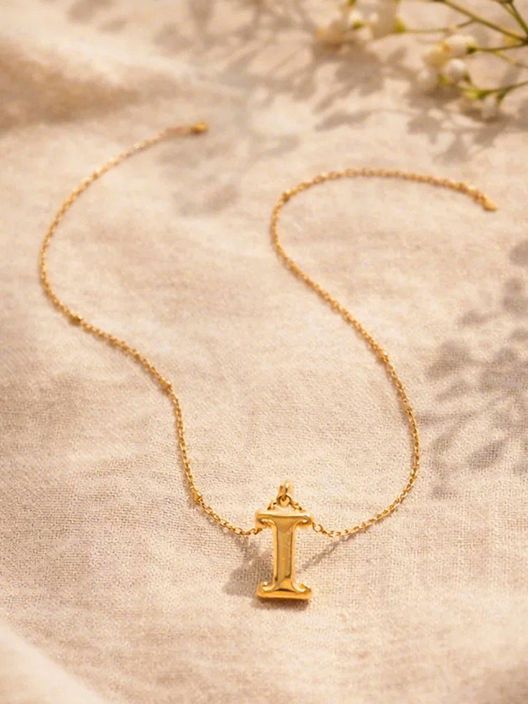 Demi Fine 18K Gold Plated Stainless steel Minimal Balloon I Necklace