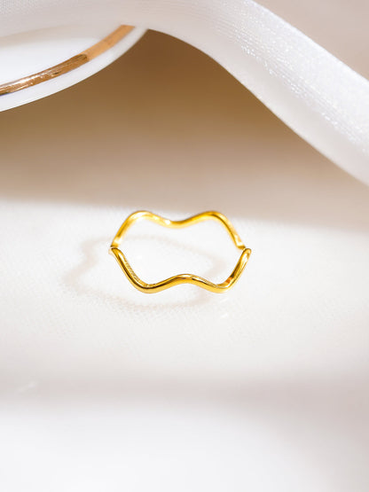Demi Fine 18K Gold Plated Stainless Steel Curve Outline Statement Ring