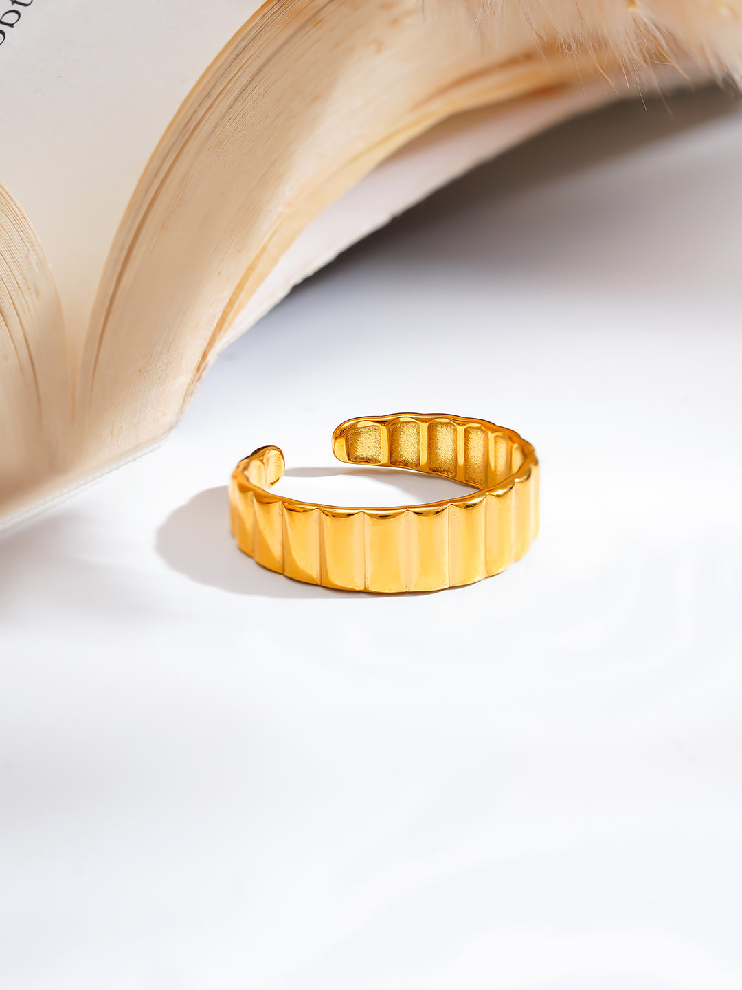 Demi Fine 18K Gold Plated Stainless steel Rhythm Line Band Ring