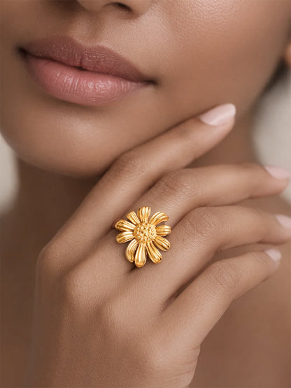 Demi Fine 18K Gold Plated Stainless steel Floral Ring