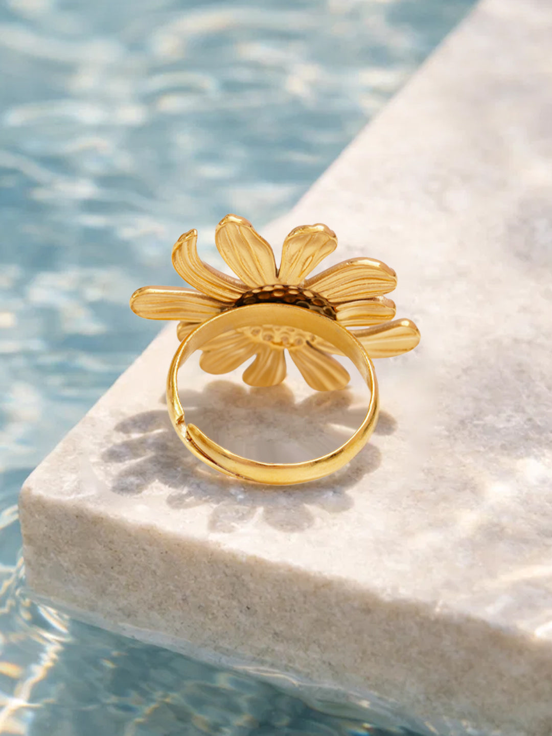 Demi Fine 18K Gold Plated Stainless steel Floral Ring