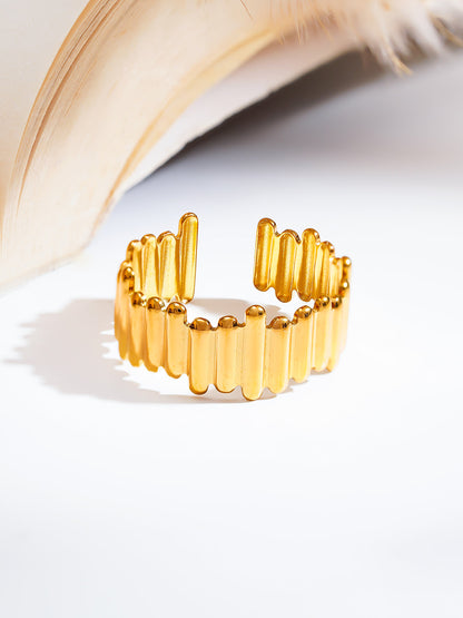 Demi Fine 18K Gold Plated Stainless steel Golden Beat Everyday Ring