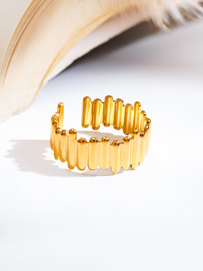 Demi Fine 18K Gold Plated Stainless steel Golden Beat Everyday Ring