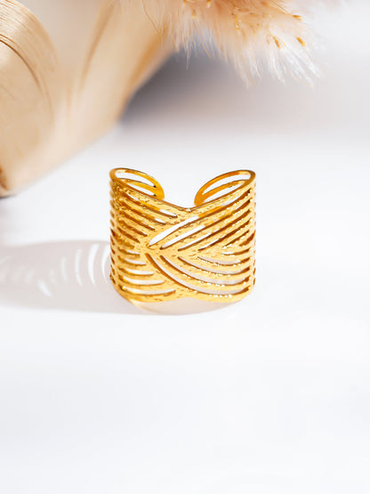 Demi Fine 18K Gold Plated Stainless steel Luxe Curve Gold Ring