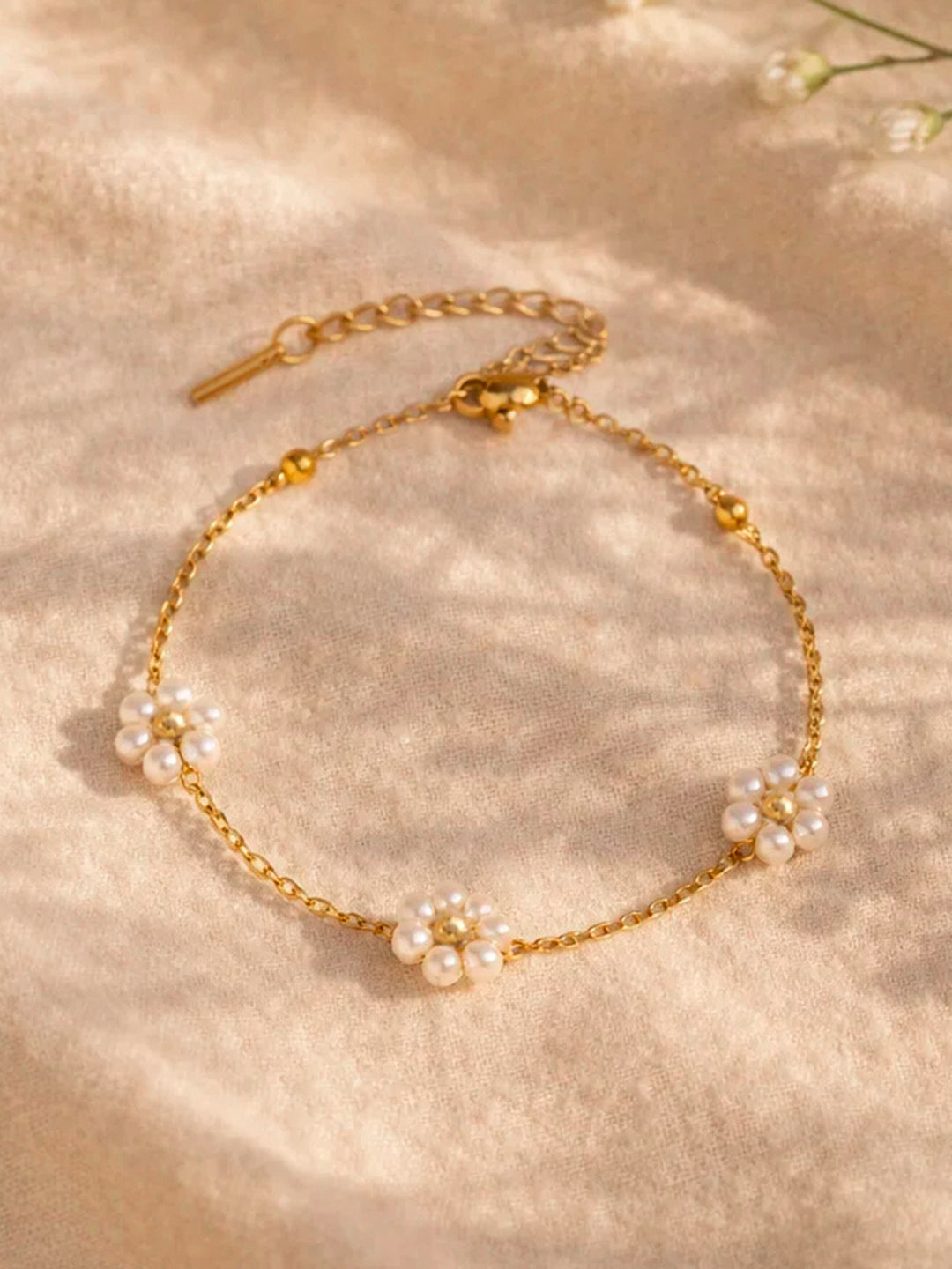 Demi Fine 18K Gold Plated Stainless steel Mini Pearl Floral Charm Chain Bracelet