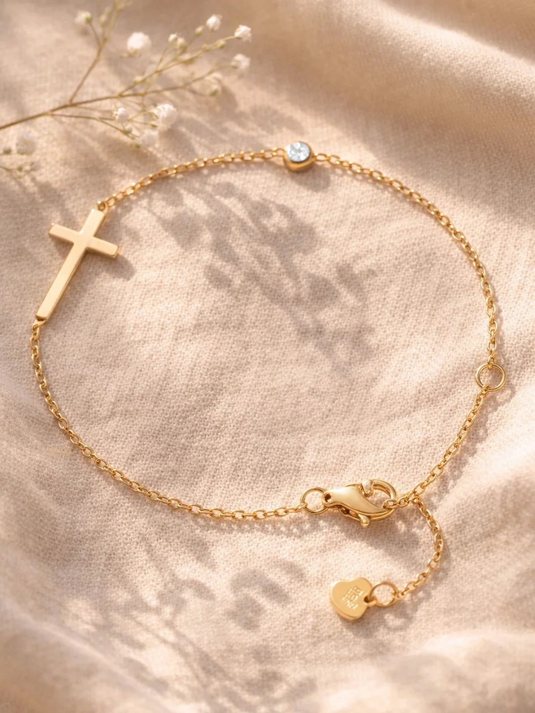 Demi Fine 18K Gold Plated Stainless steel Cross Bar Chain Bracelet