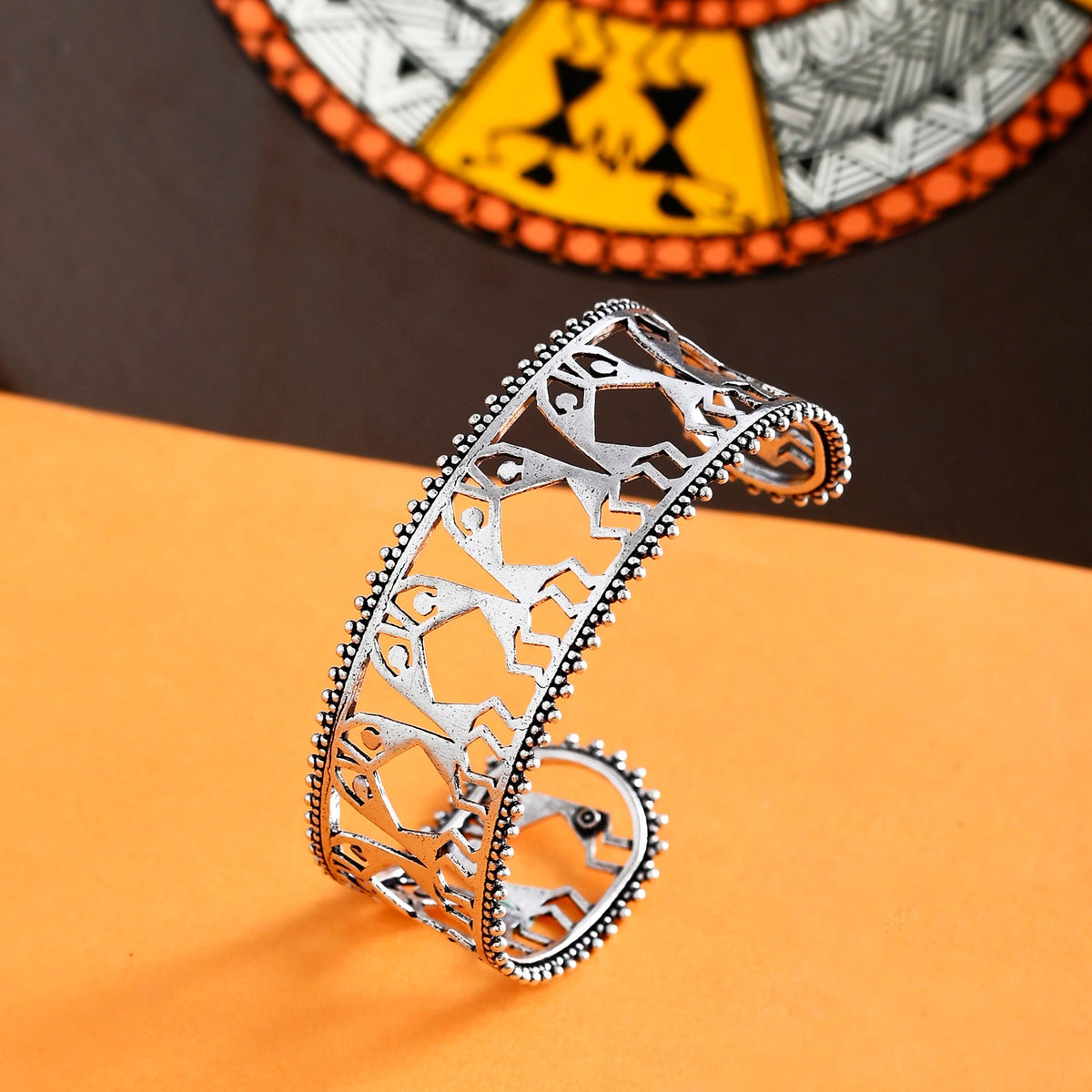 Warli Thumakda London Thumakda Cuff